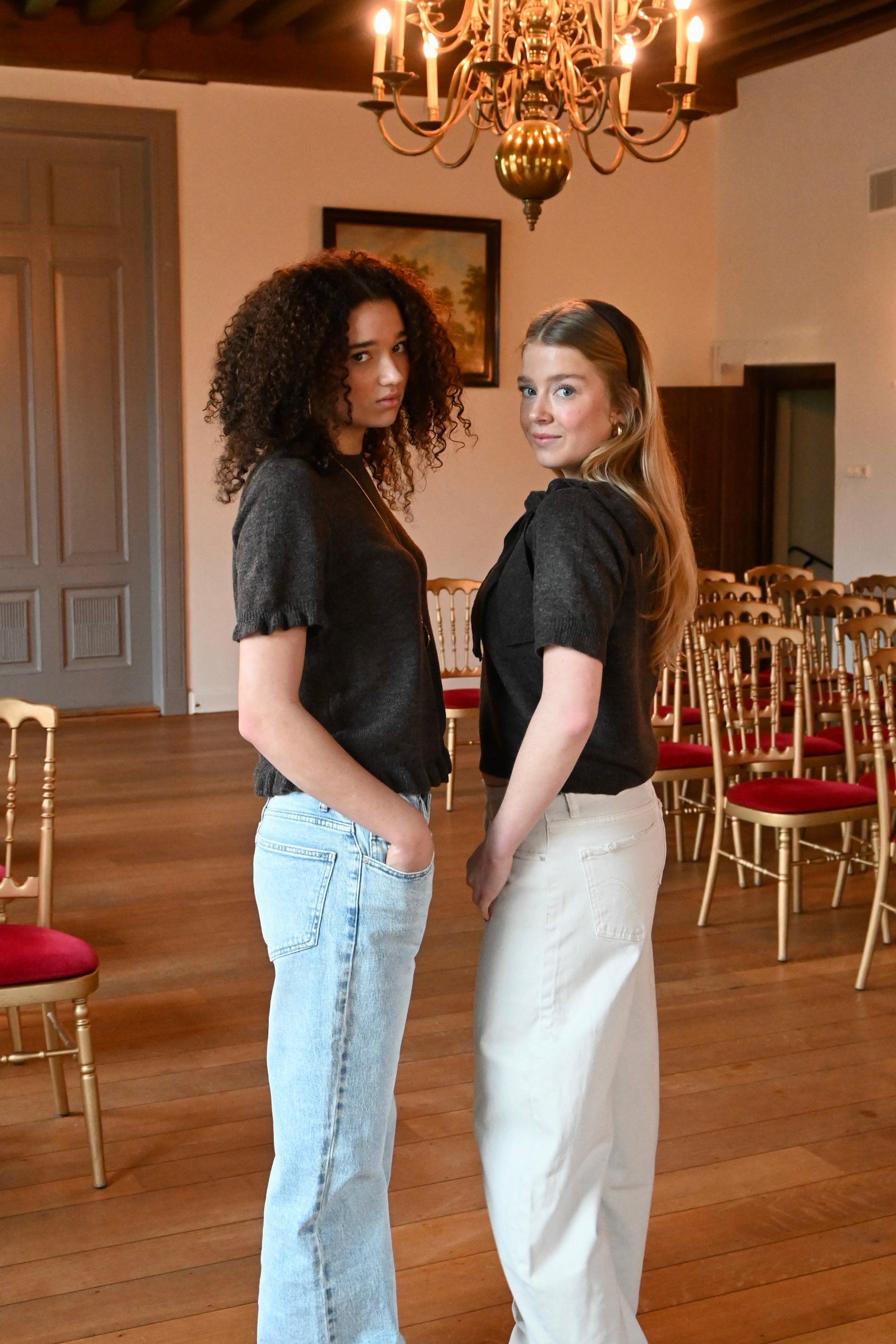 Ruffle knit top - brown