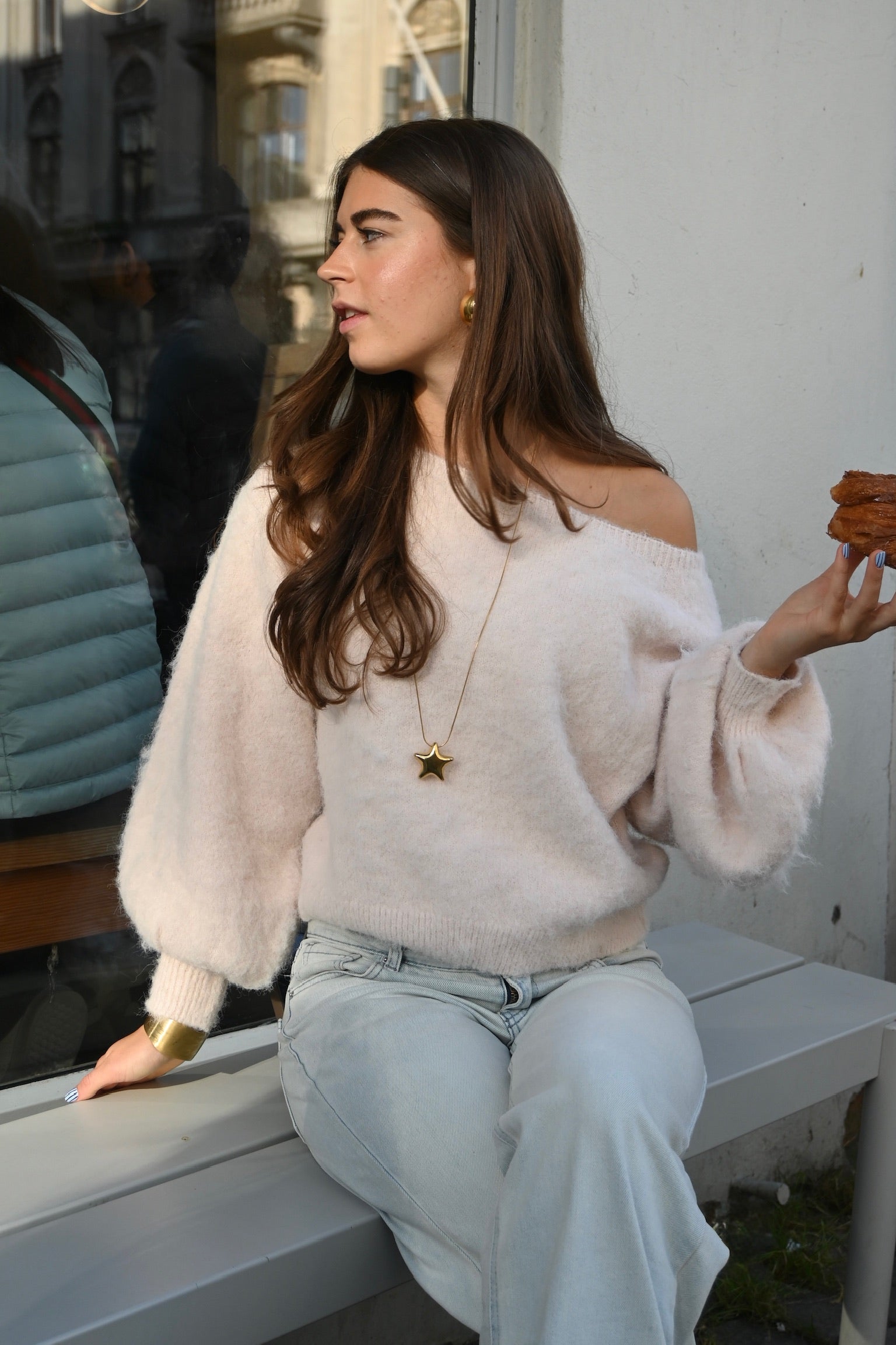 Maira-off-shoulder-knit-baby-pink-fashiontiger-4