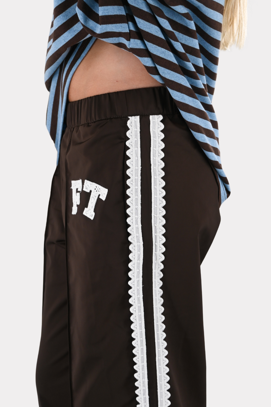 FT lace pants - brown