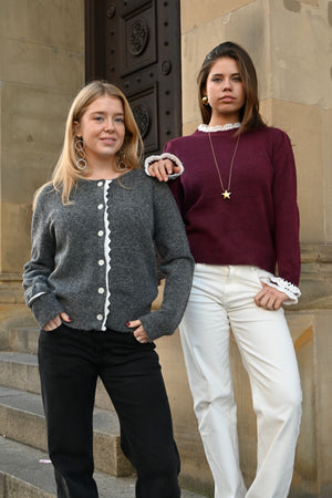 Joelle-Strick-bordeaux-Fashiontiger-3