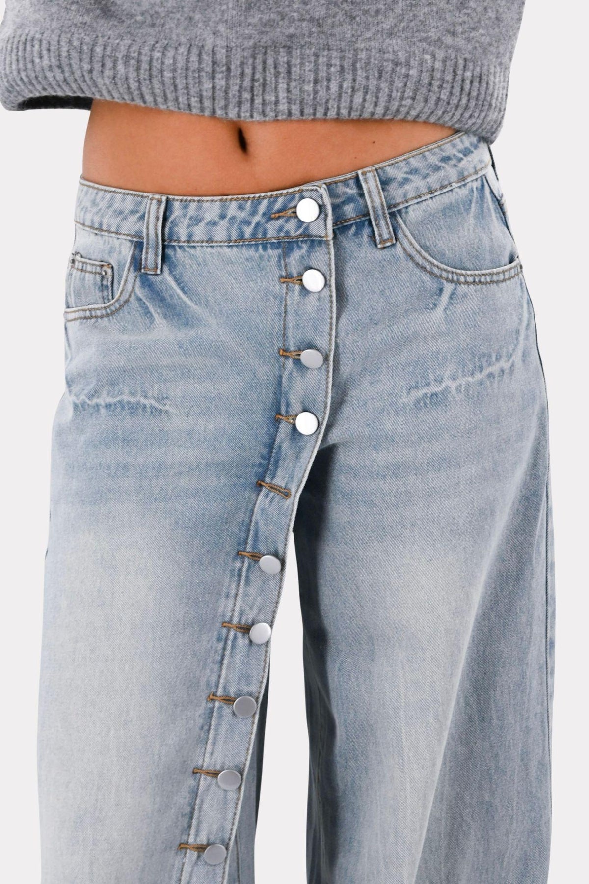 Wide-Leg-Jeans mit Knopfleiste - blau
