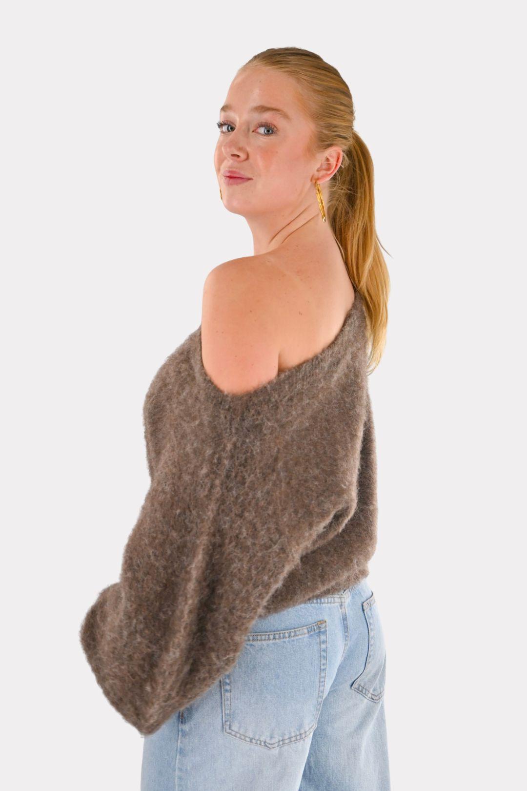 Maira Off-Shoulder-Stricktop - Braun