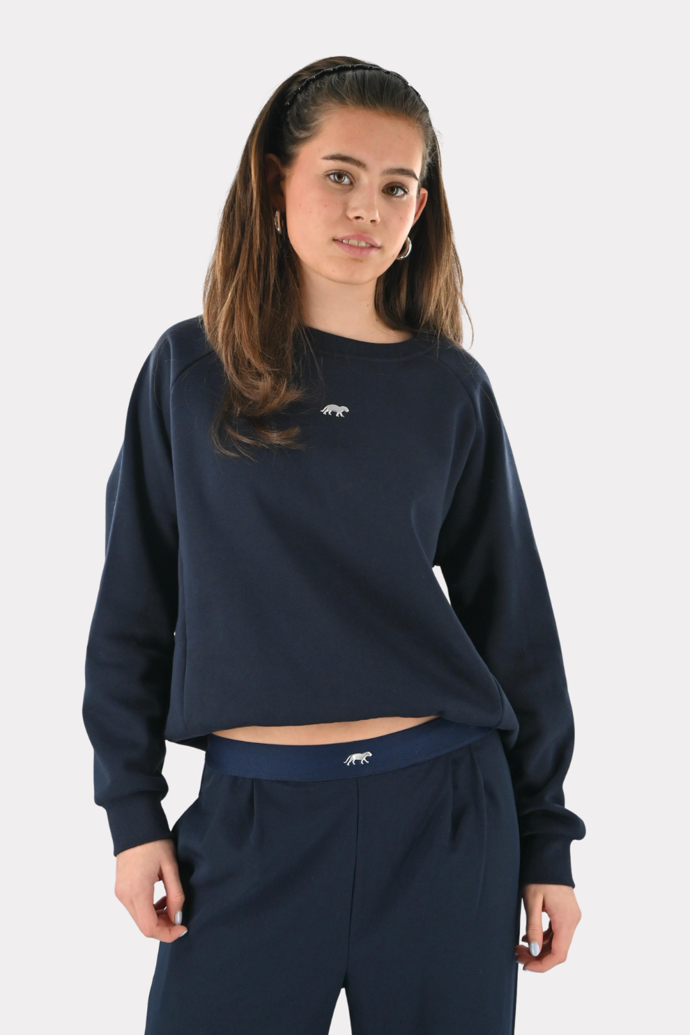 [photo_size]Lot is 1.74m lang en draagt maat S/M.