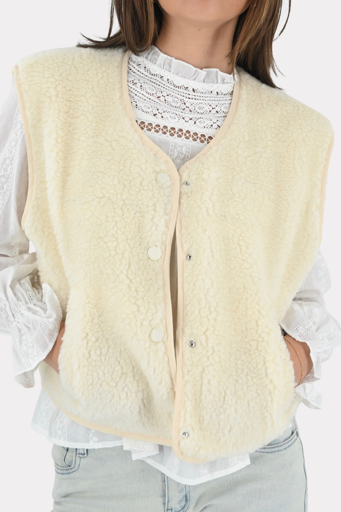 Lola-gilet-creme-fashiontiger-4