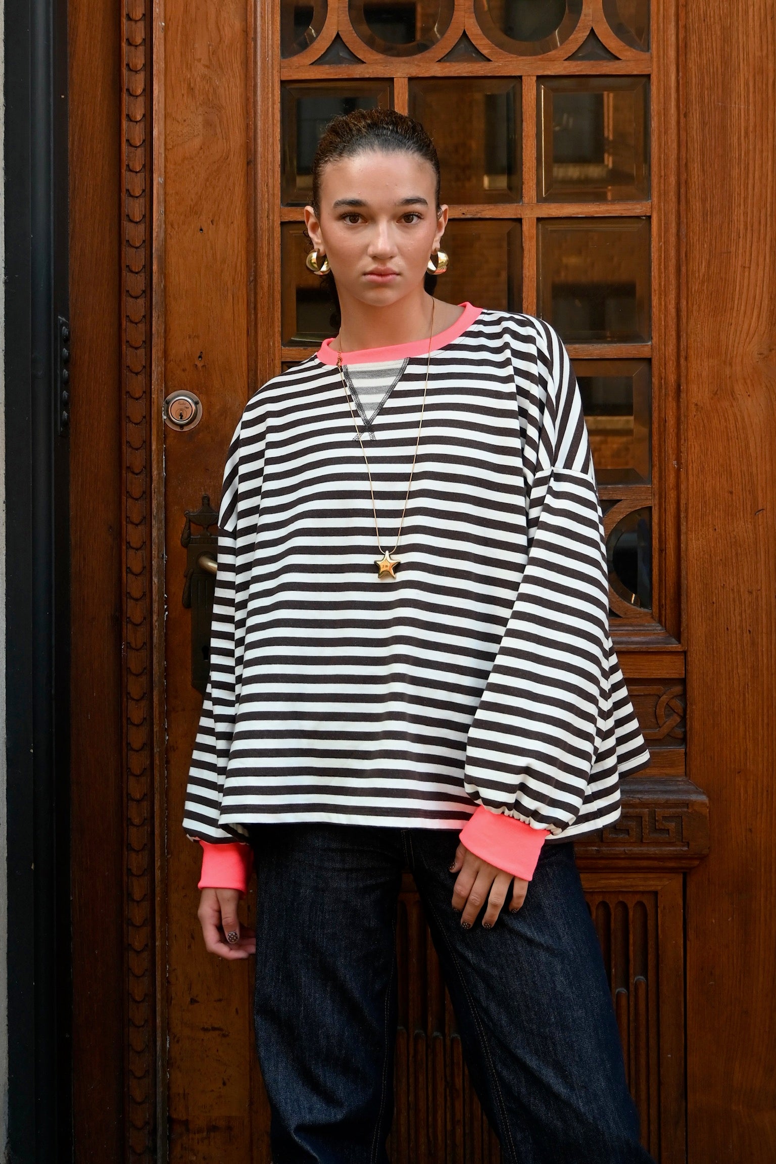 Lore-tshirt-longsleeve-striped-brown-white-fashiontiger-3