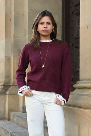 Joelle-Strick-bordeaux-Fashiontiger