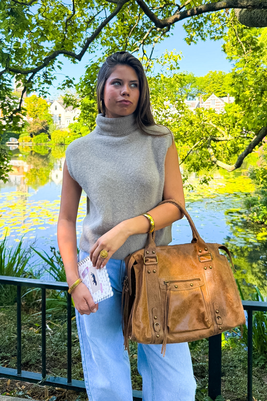 title
Icon bag - brown