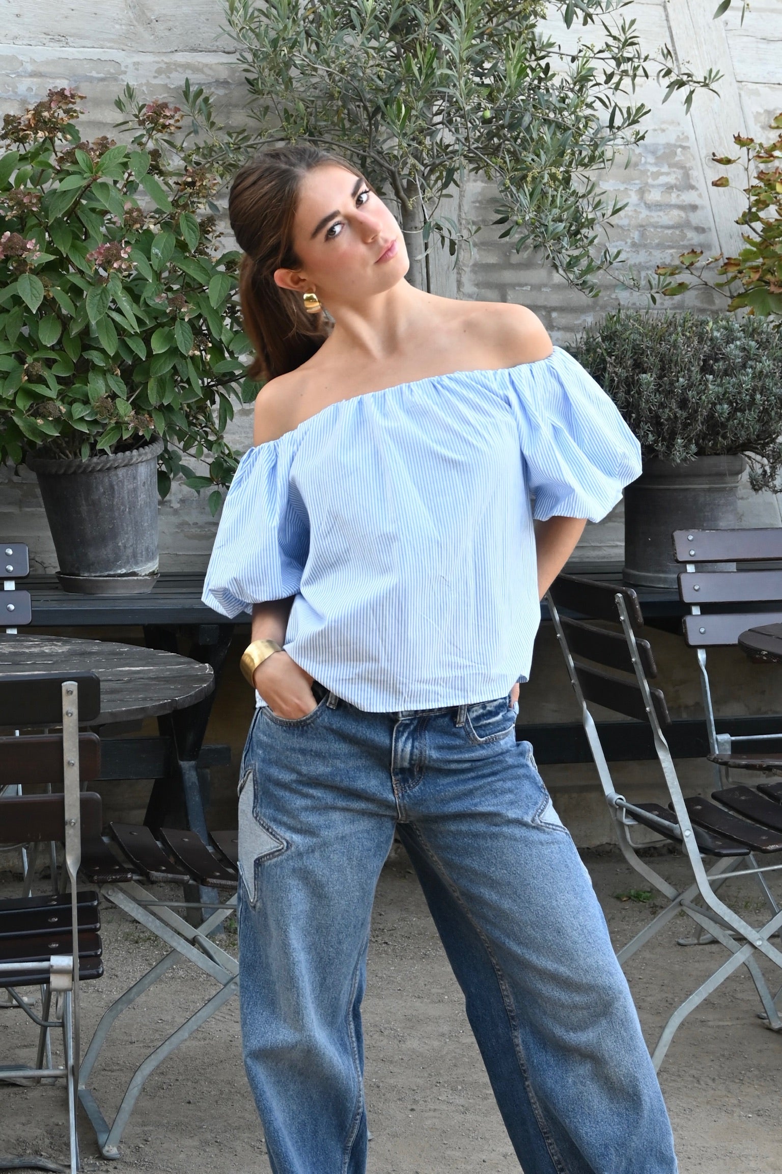 Fiore-blouse-striped-blue-white-fashiontiger