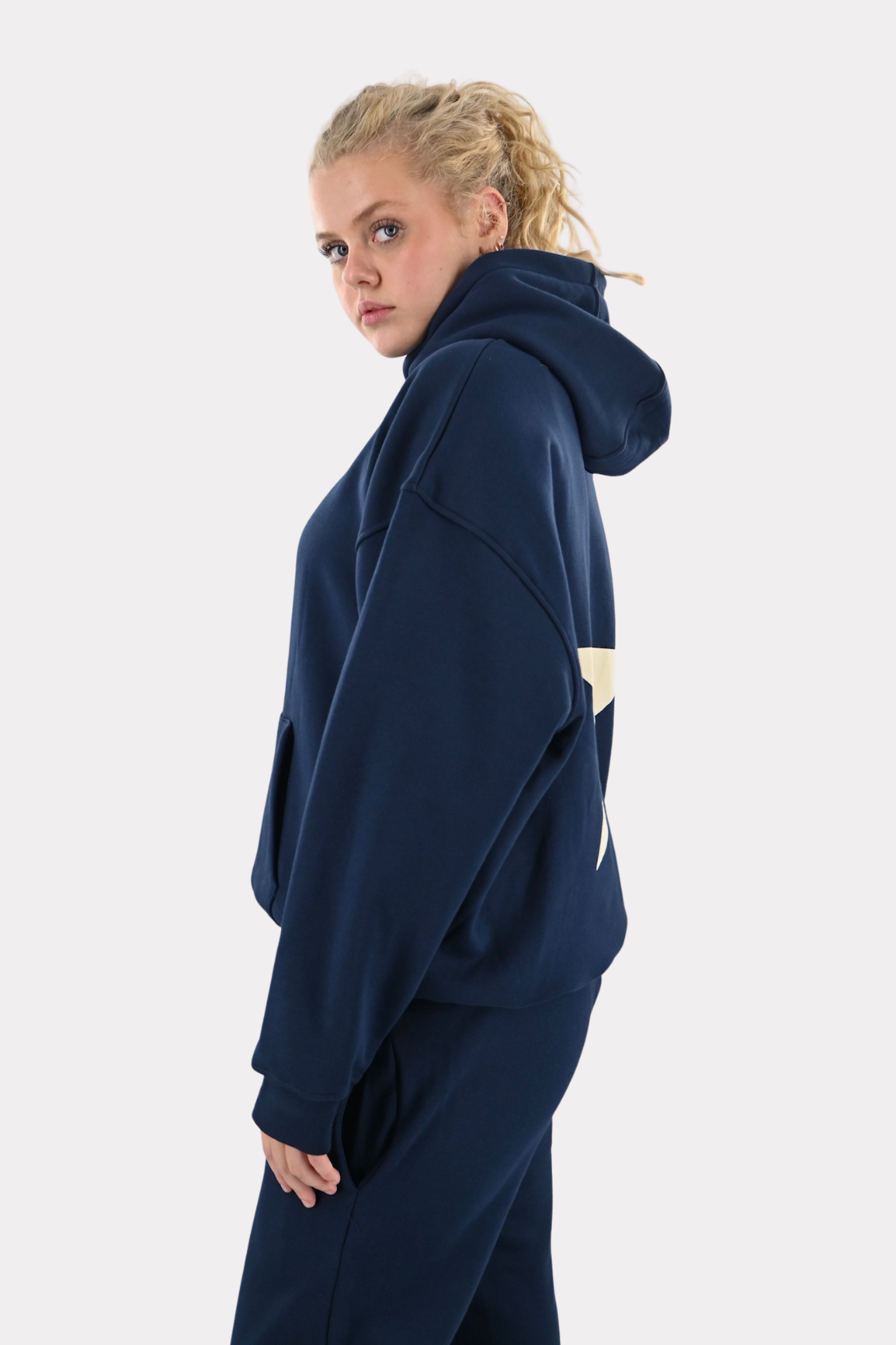 Tiger-star-lounge-hoodie-navy-fashiontiger-3
