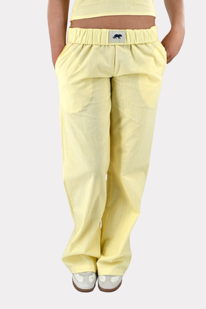 [photo_size]Gwen mesure 1.76 et porte la taille S/M.[/photo_size]