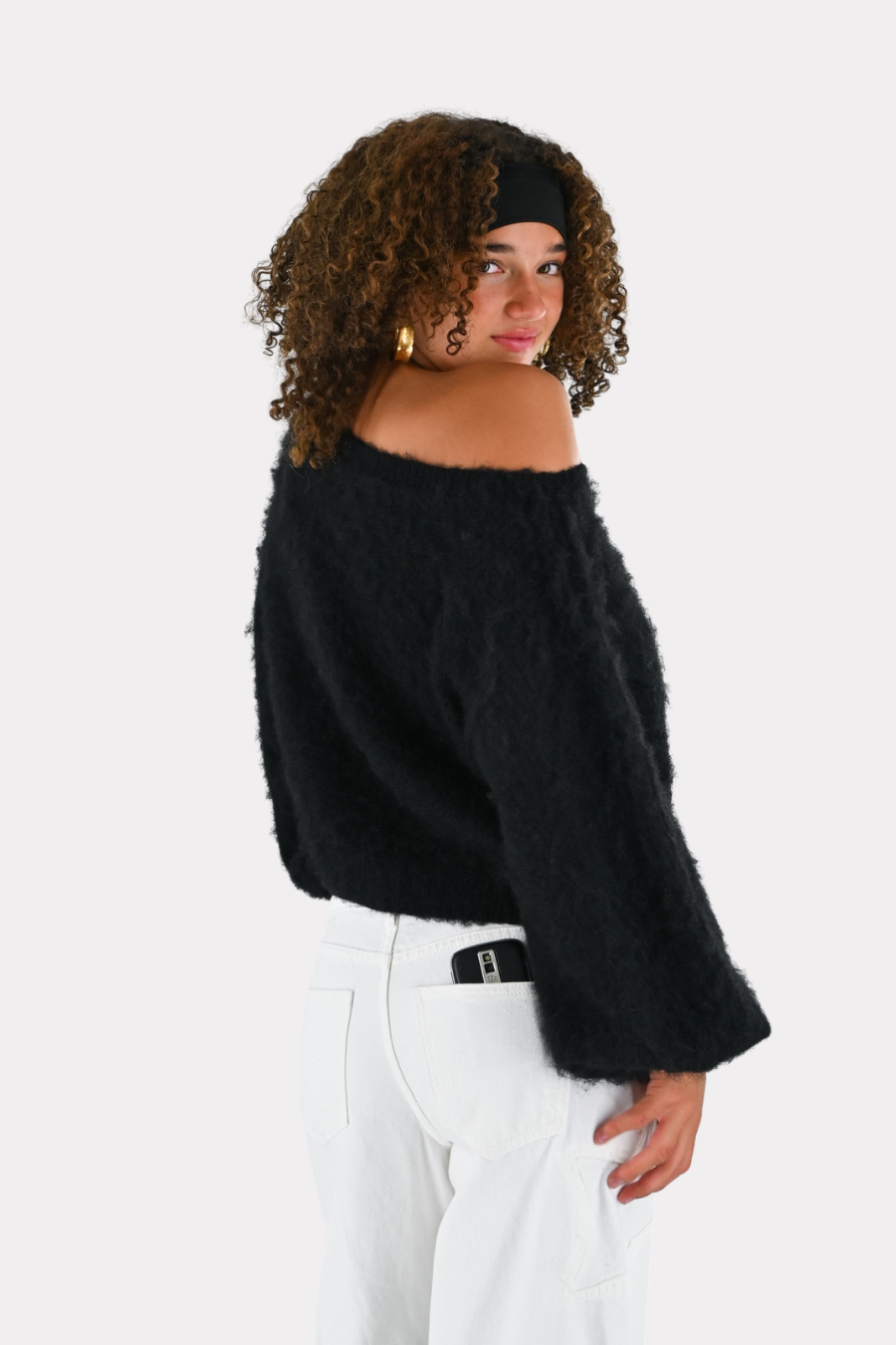 Maira off shoulder knit - black