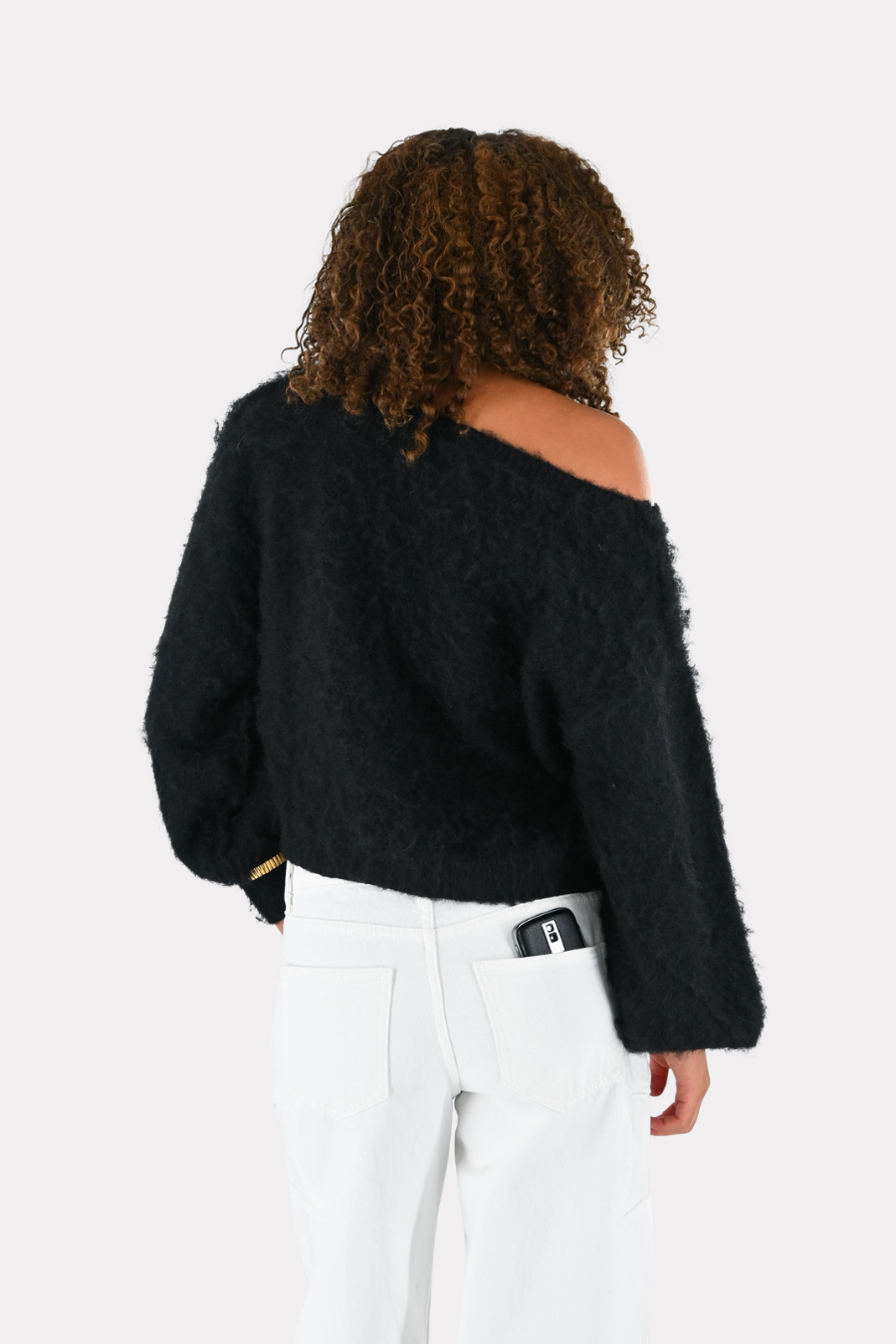 Maira off shoulder knit - black
