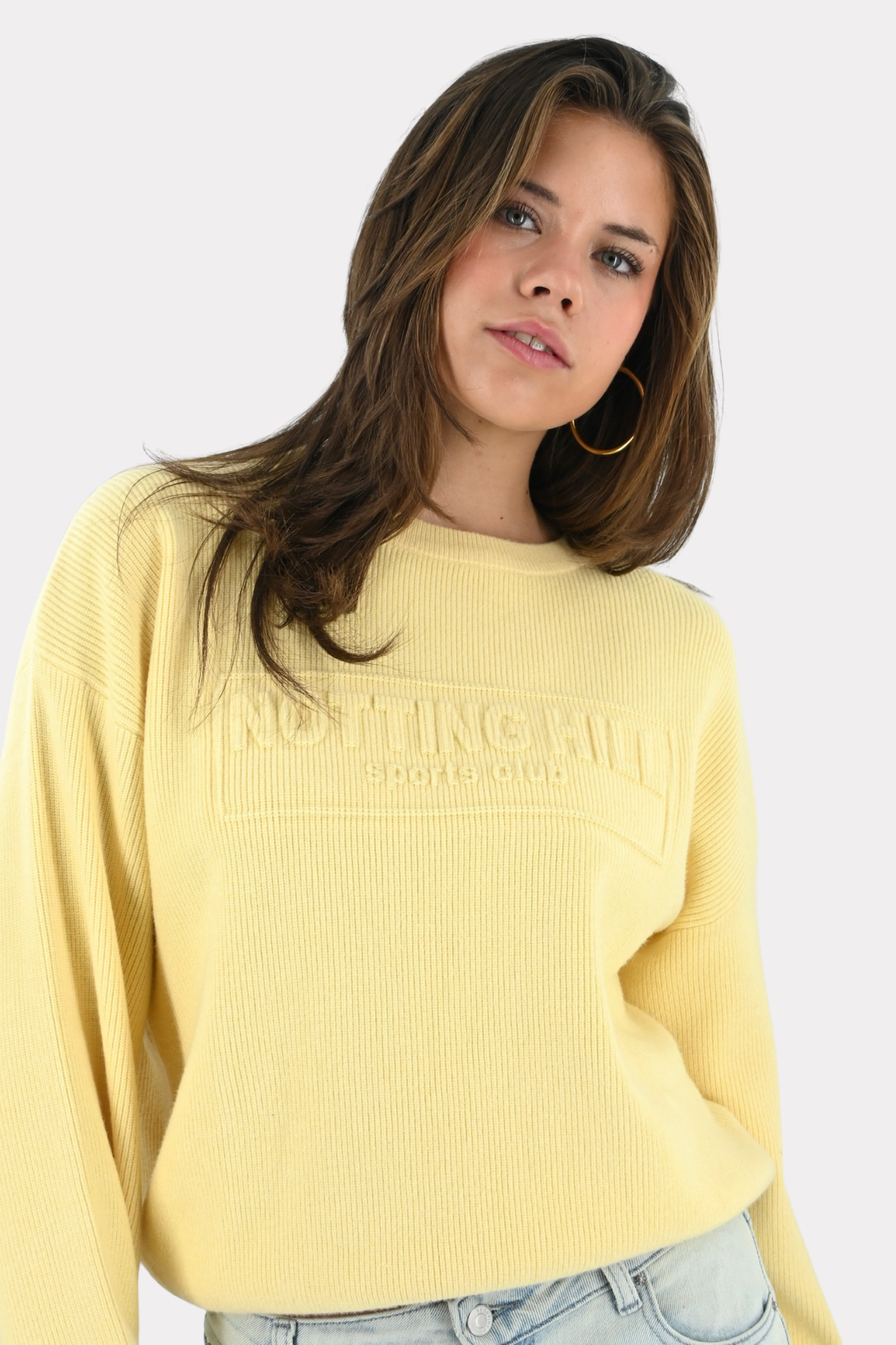 Notting-hill-sweater-yellow-fashiontiger-2
