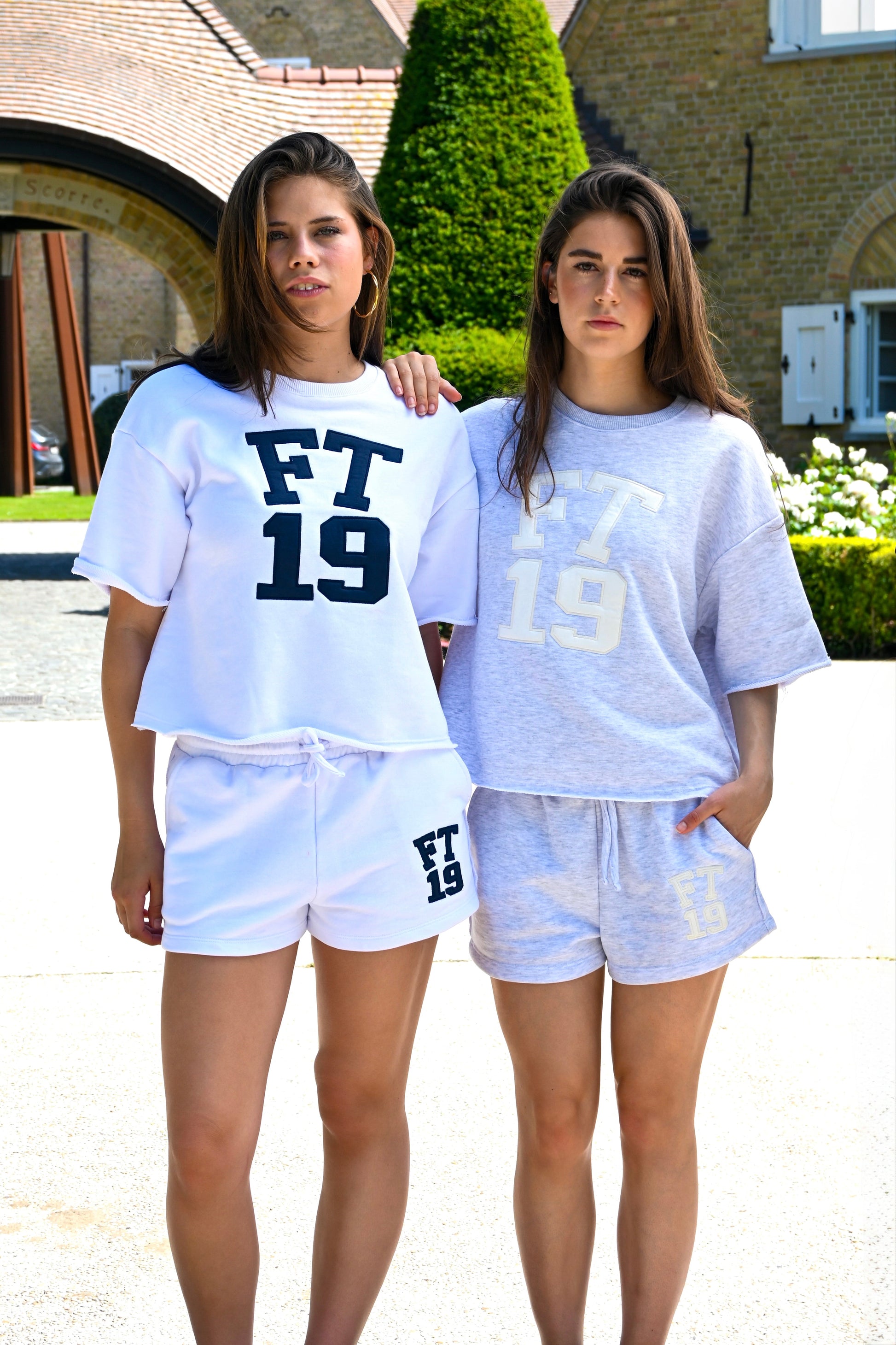 College shorts - grey