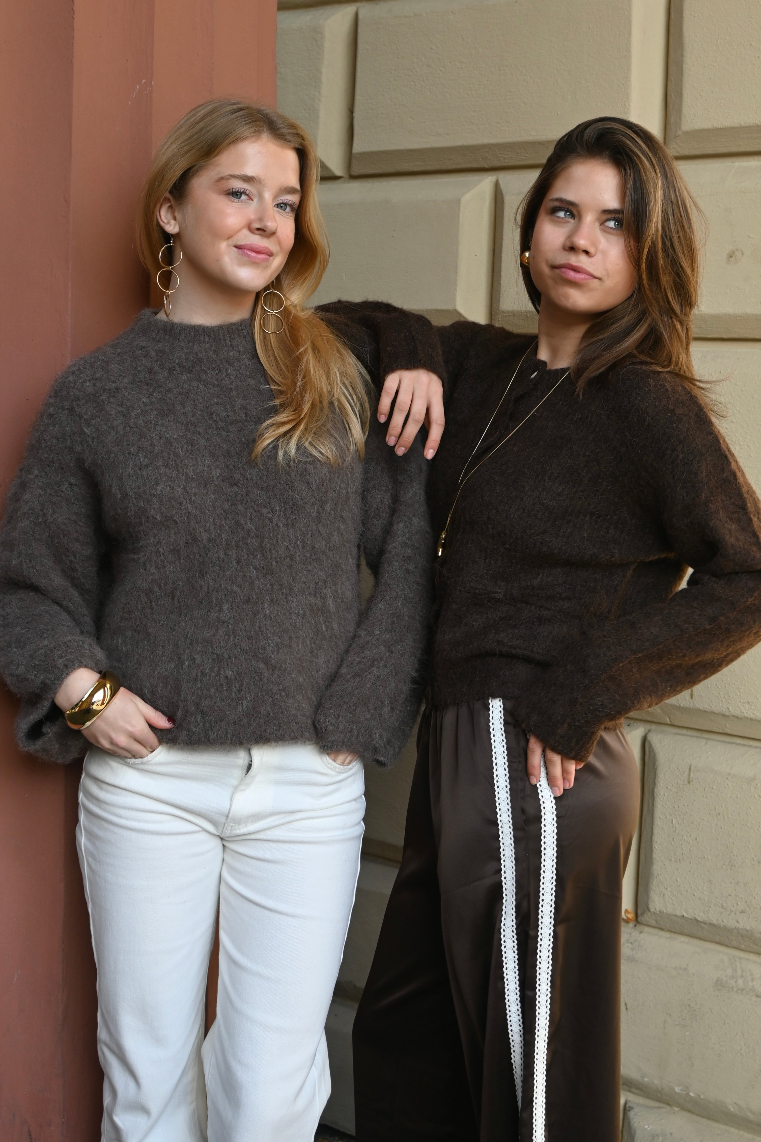 Faye-knit-taupe-fashiontiger-6