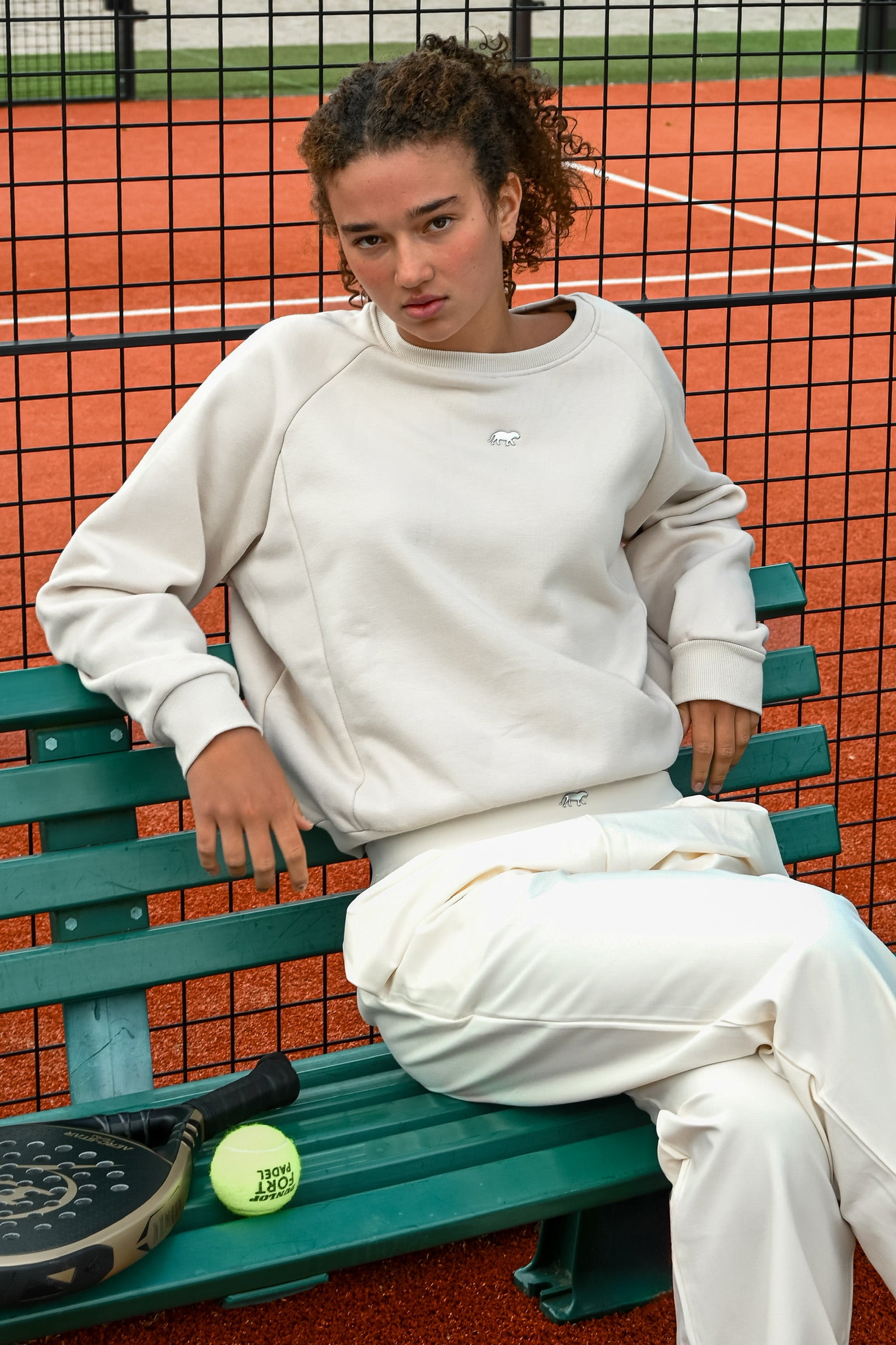 Tiger Crewneck - Creme