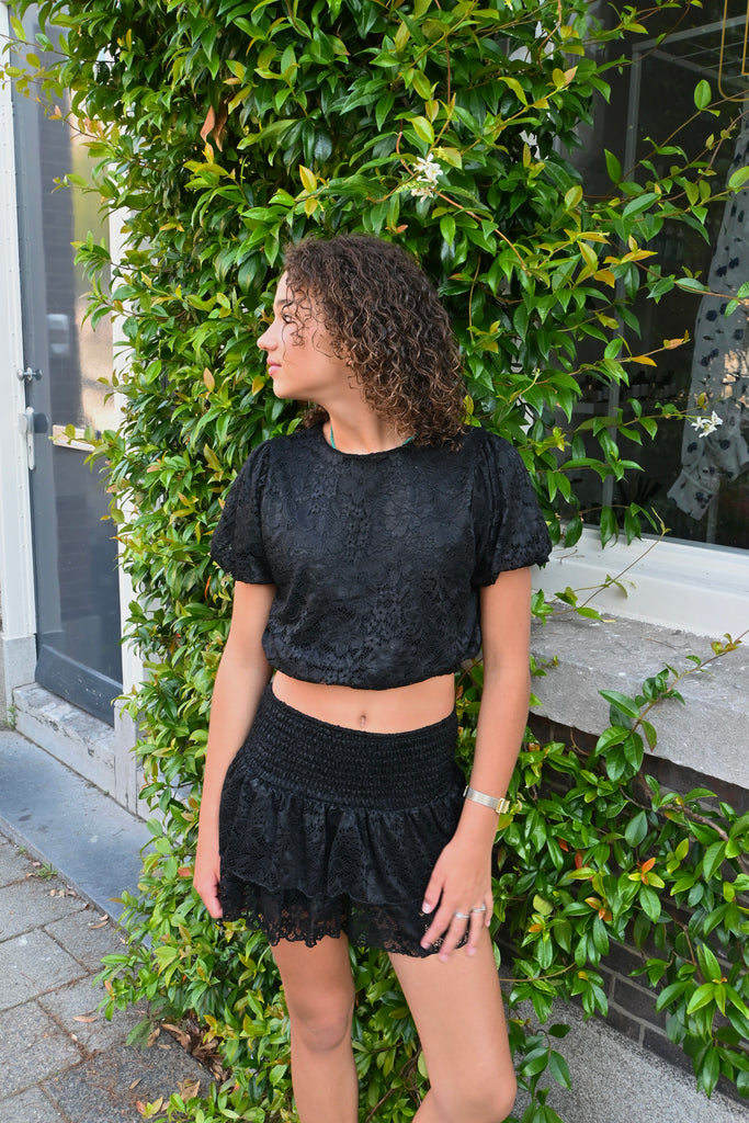 Lace skort - black