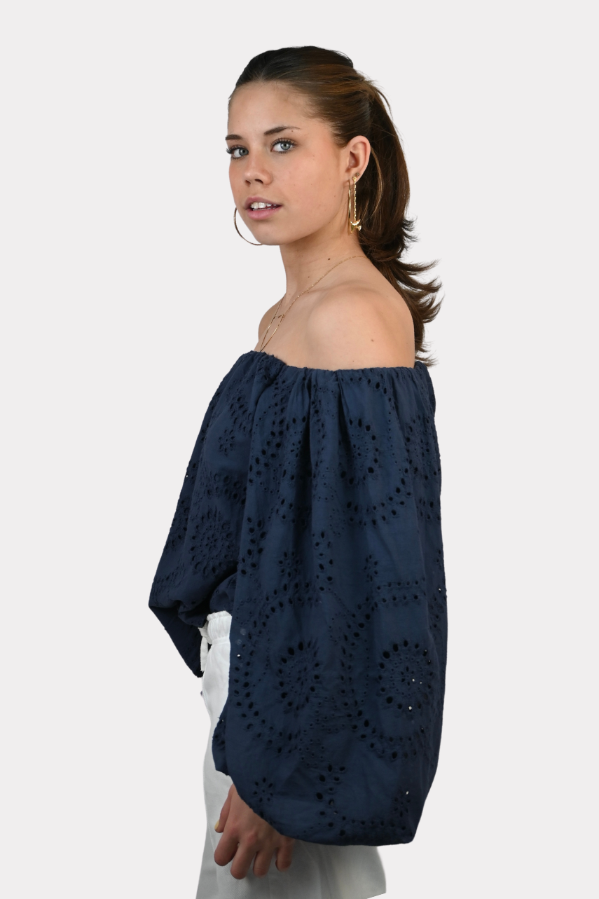 Febe blouse broderie navy 3