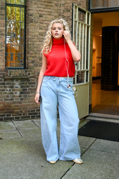 Wide leg