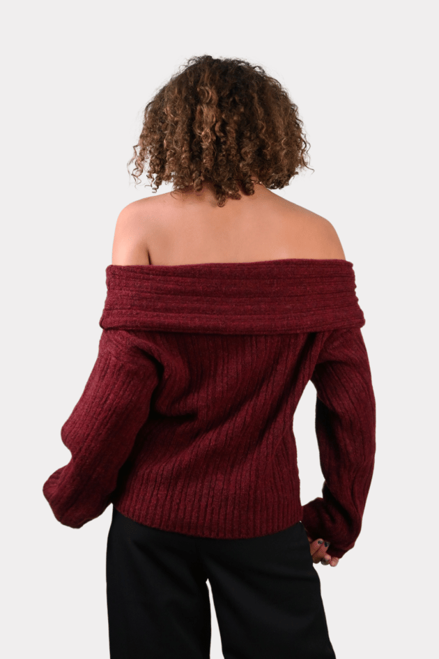 Maxime-knit-off-shoulder-bordeaux-ft-4