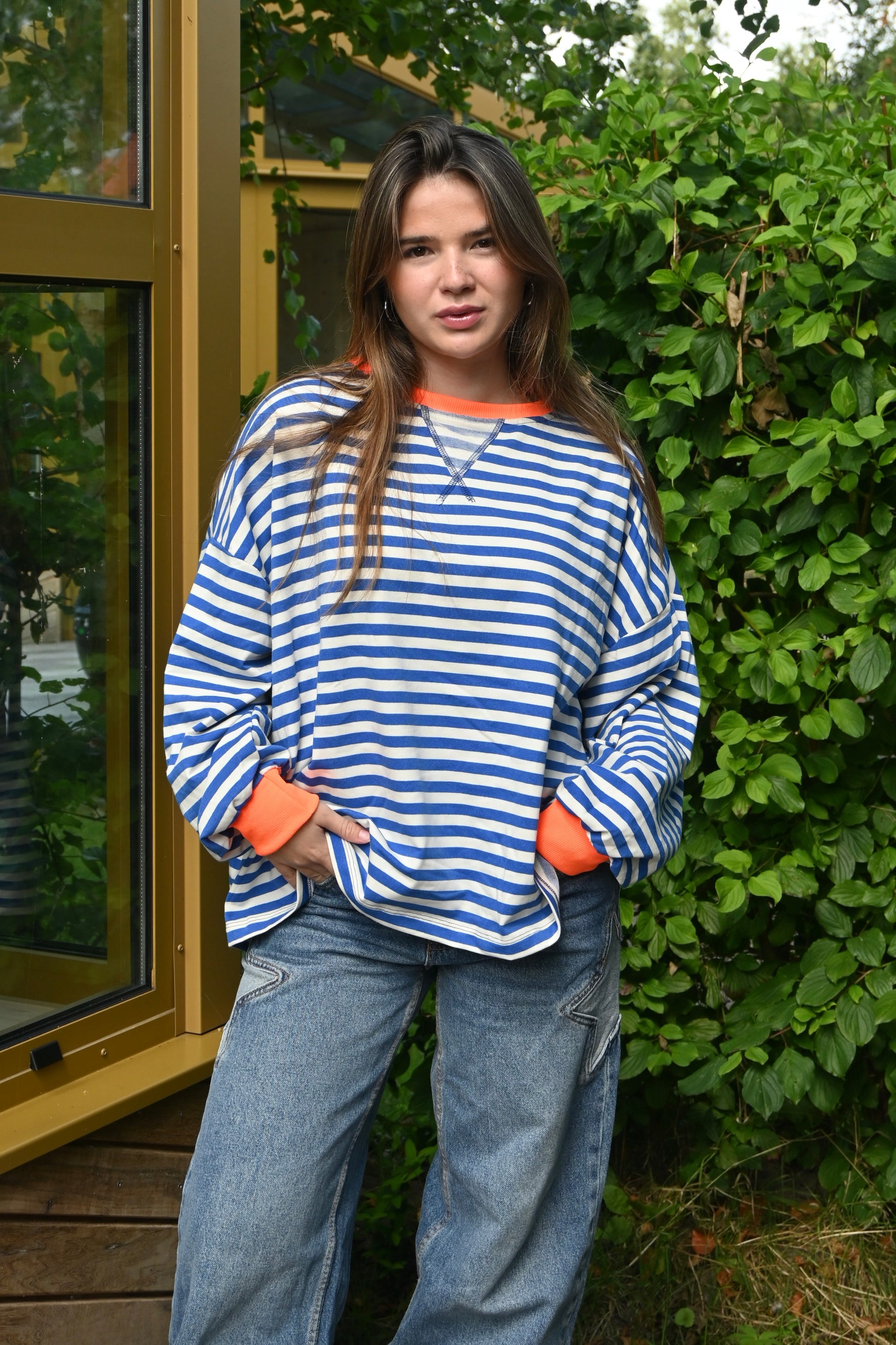 Lore t-shirt long sleeve striped - blauw/wit - fashiontiger