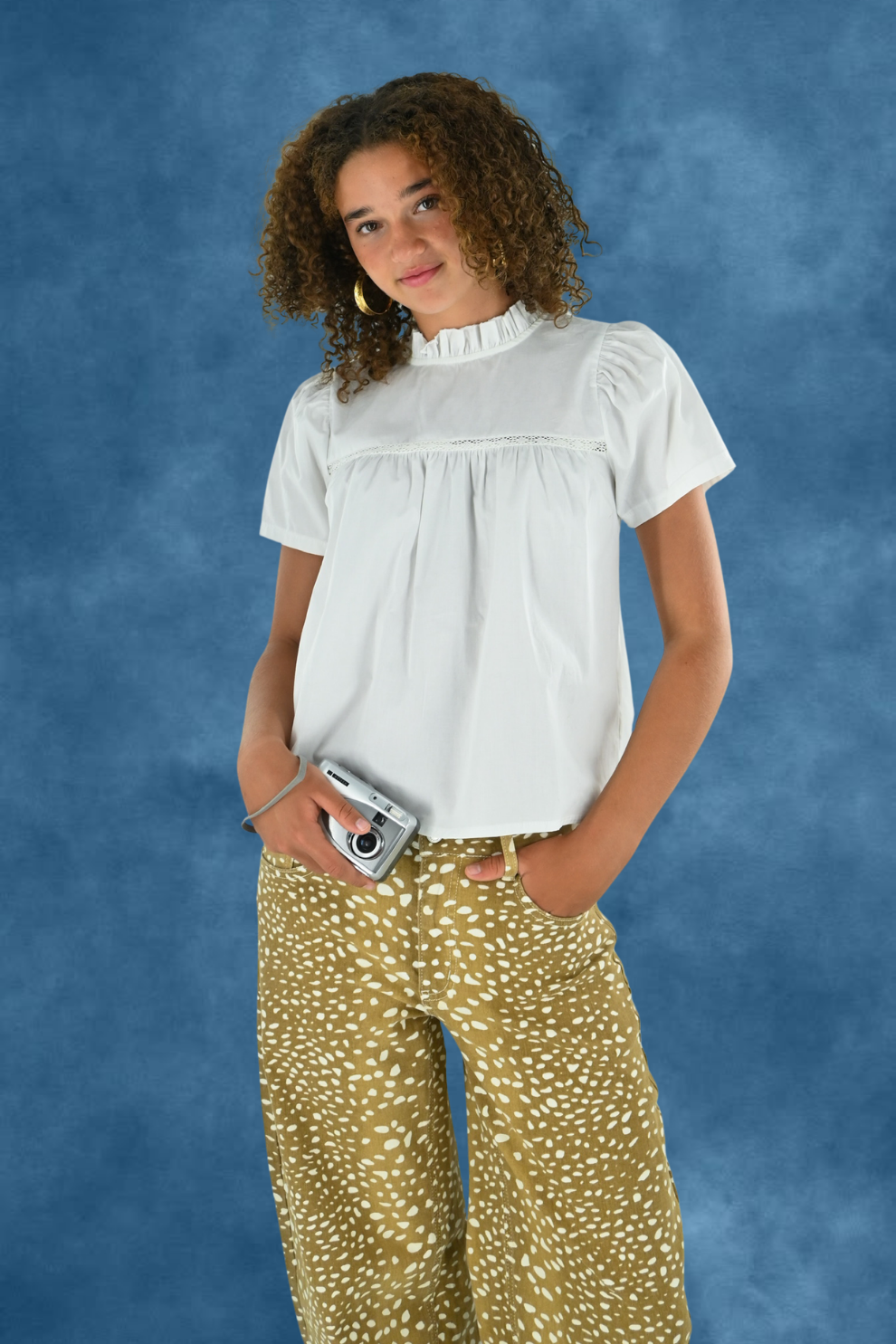 [photo_size]Gwen mesure 1,76 m et porte une taille S/M.