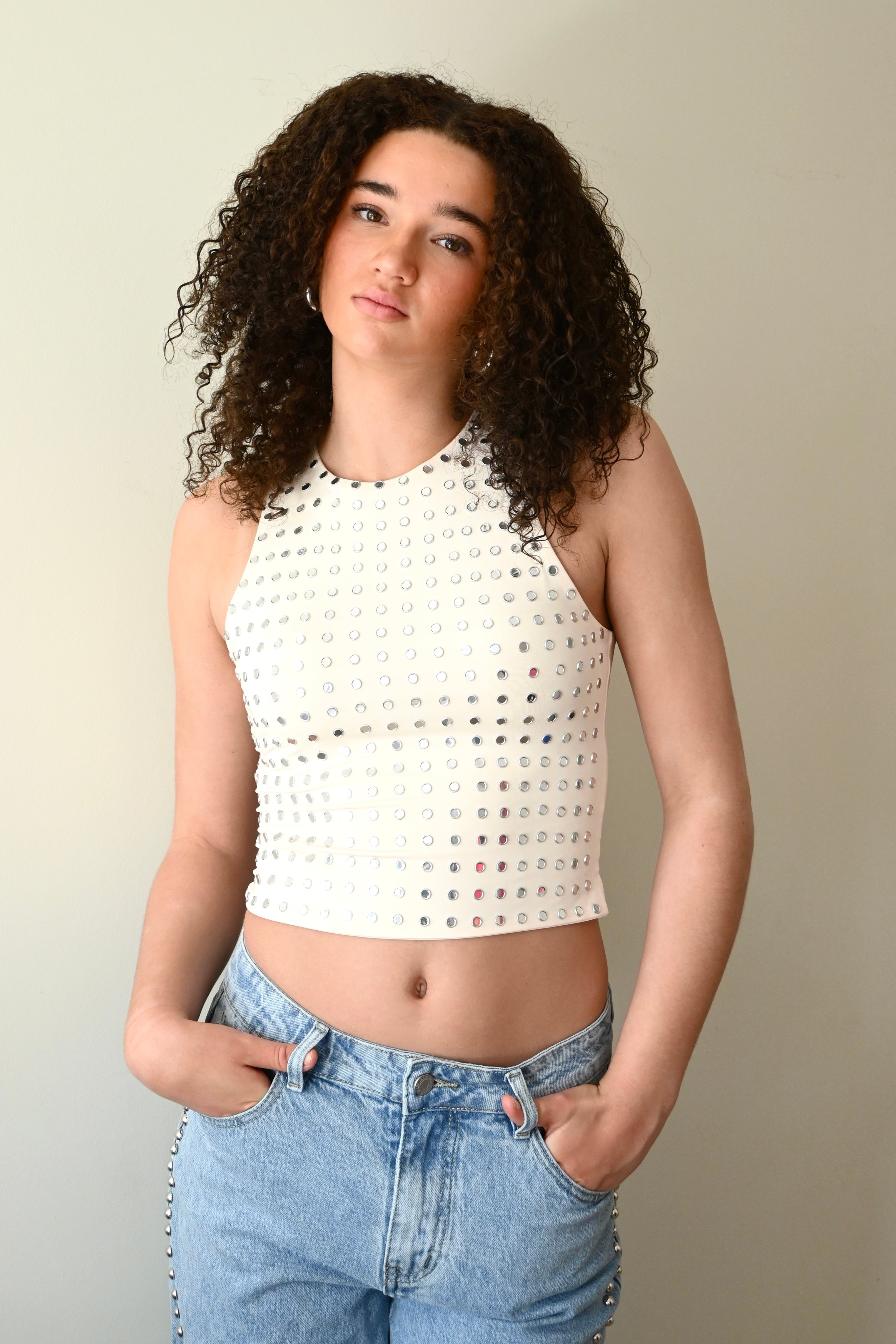 Studded shine top - wit - Fashiontiger 1