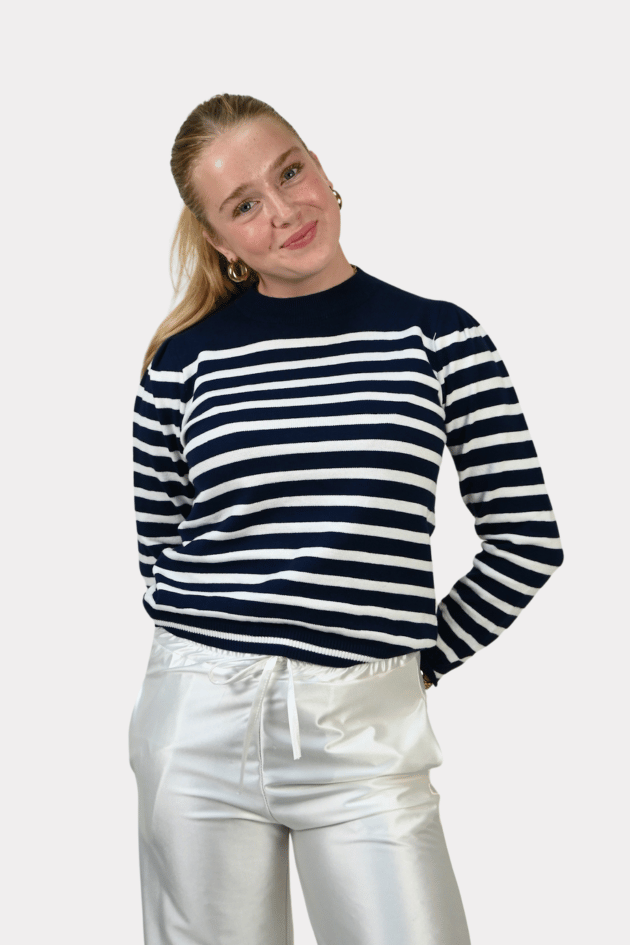 Zoe-top-blauw-wit-fashiontiger-2