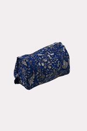 beauty-bag-klein-cobalt-fashiontiger-1