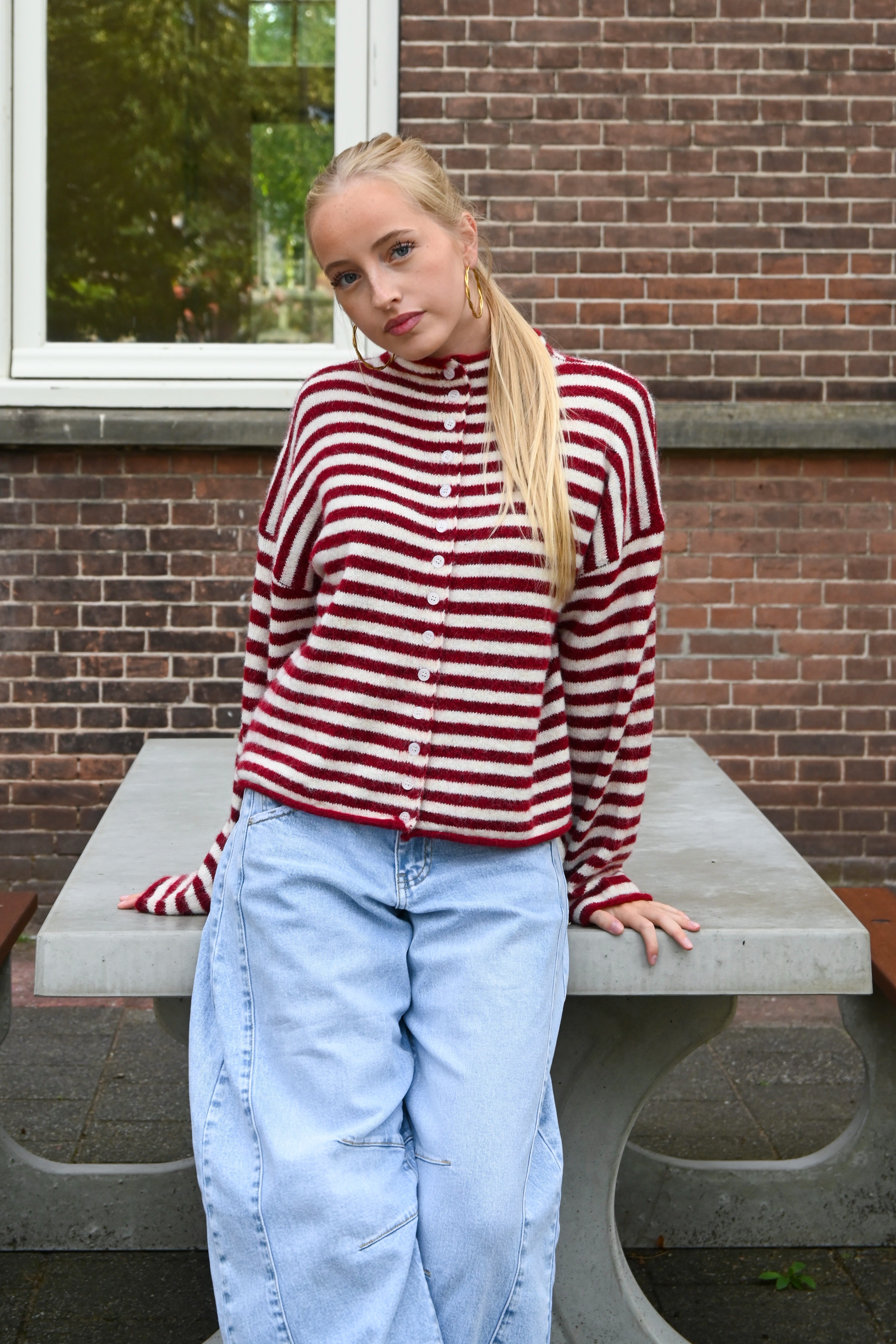 Milou is 1.66m lang en draagt one-size. Normaal draagt zij maat S/M.