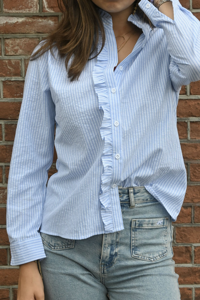 elin-blouse-striped-blue