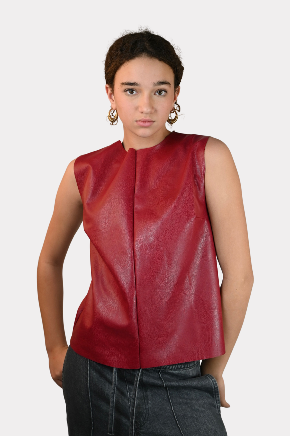 faux-leather-top-bordeaux-fashiontiger-1