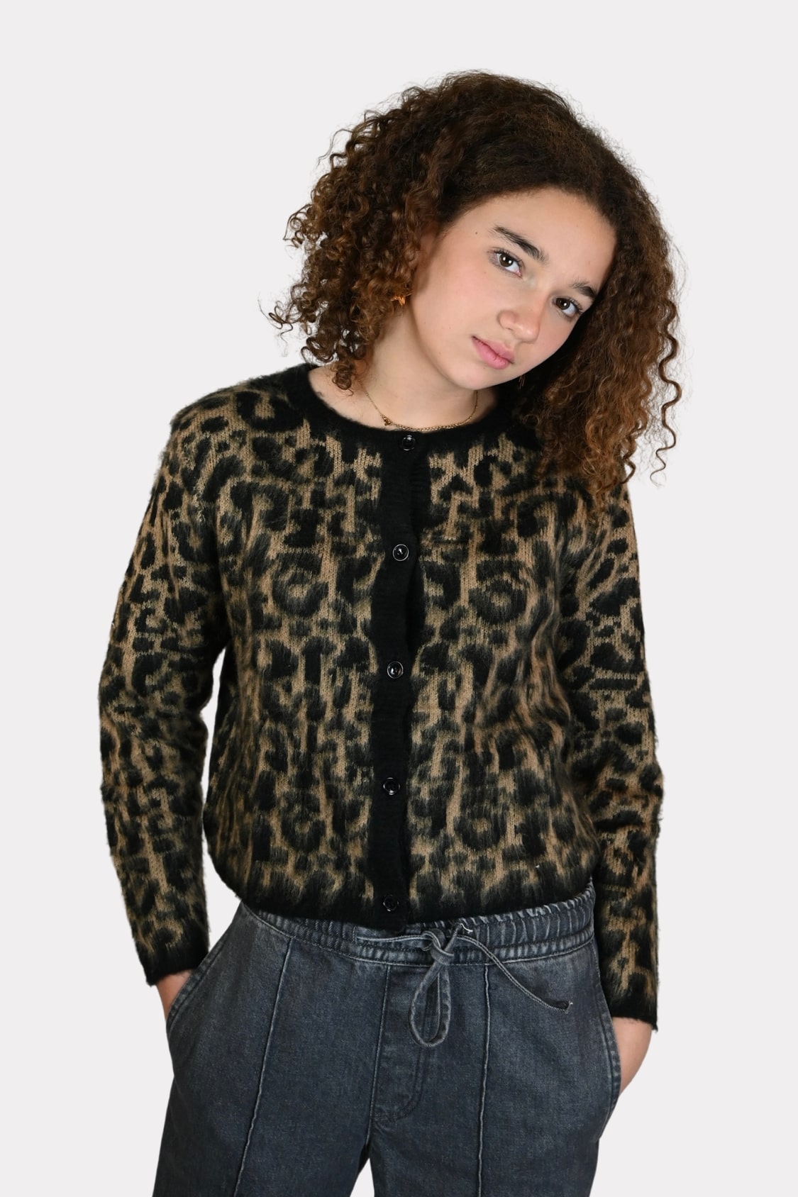 leo-cardigan-bruin-fashiontiger-1