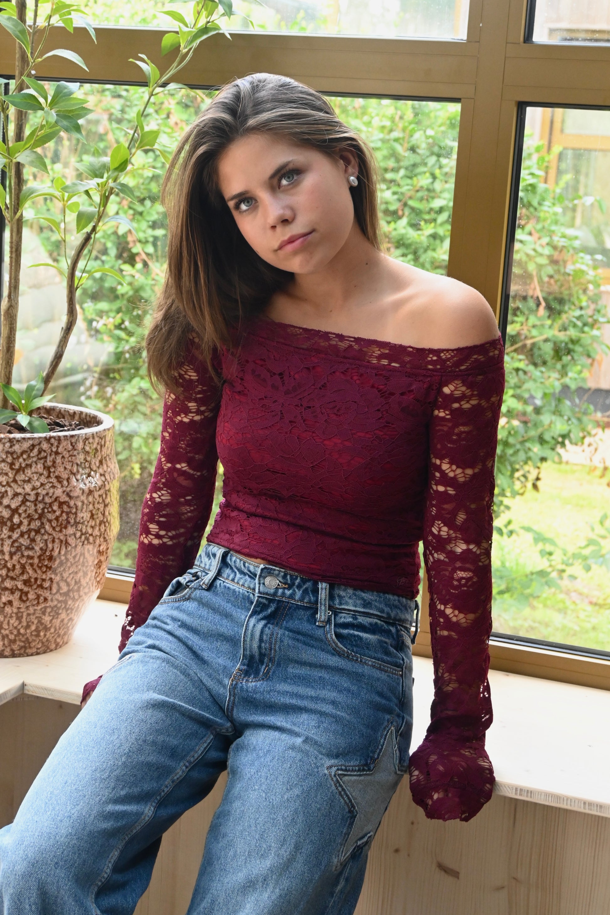 mara-lace-top-bordeaux-fashiontiger