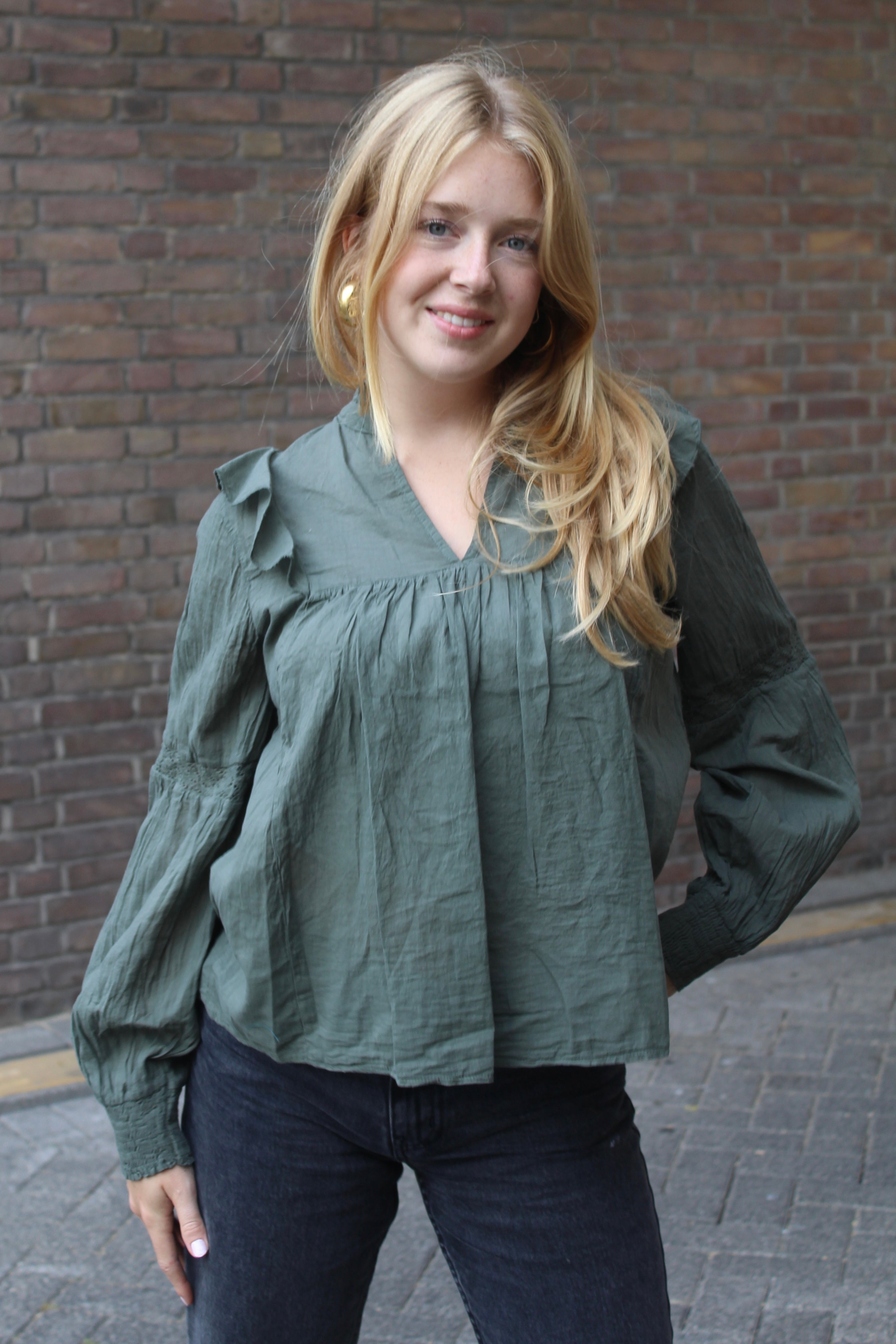 pippa-blouse-groen-fashiontiger-1