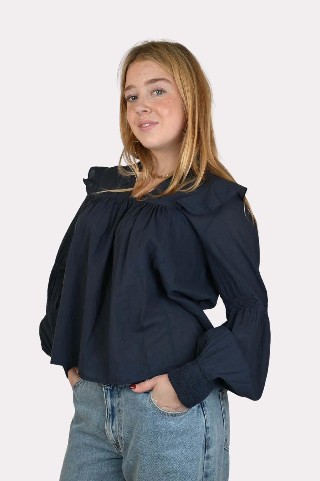 pippa-blouse-navy-fashiontiger-2