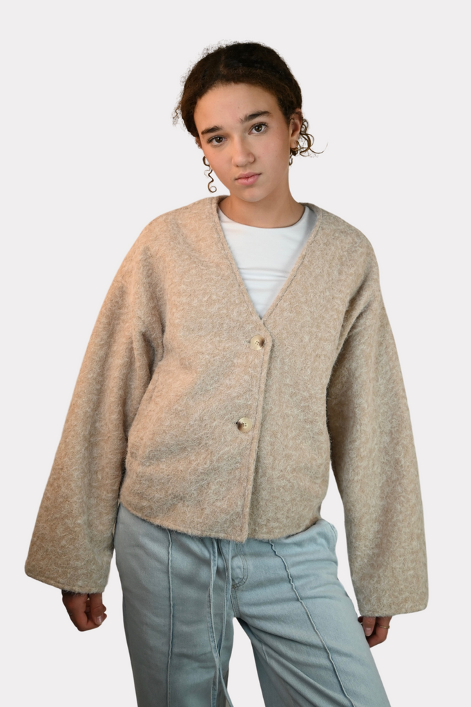 willemijn-cardigan-beige-fashiontiger-1